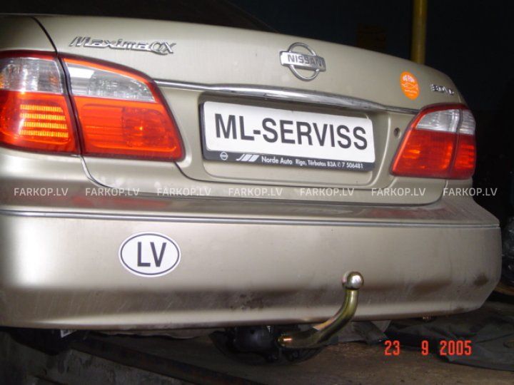 Auto sakabes āķis