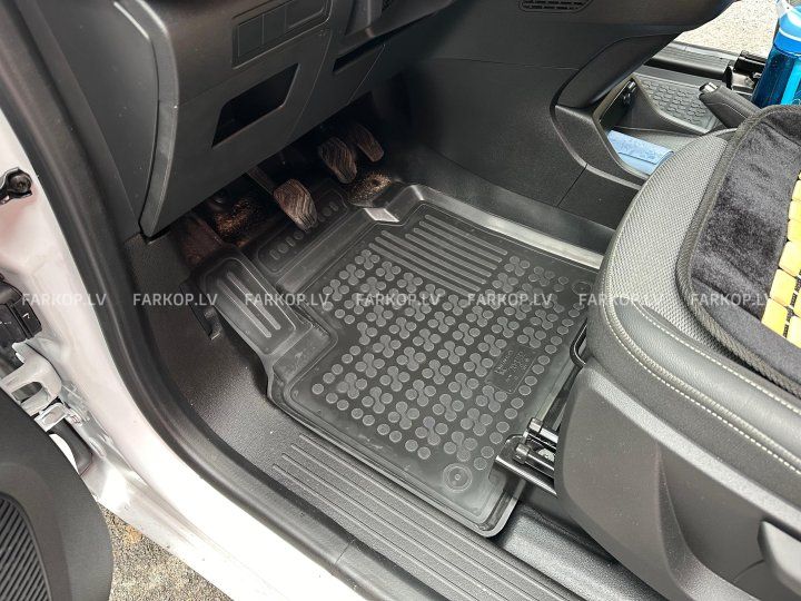 Rubber car mats MERCEDES BENZ T-klasse (W420)/NISSAN TOWNSTAR/RENAULT KANGOO