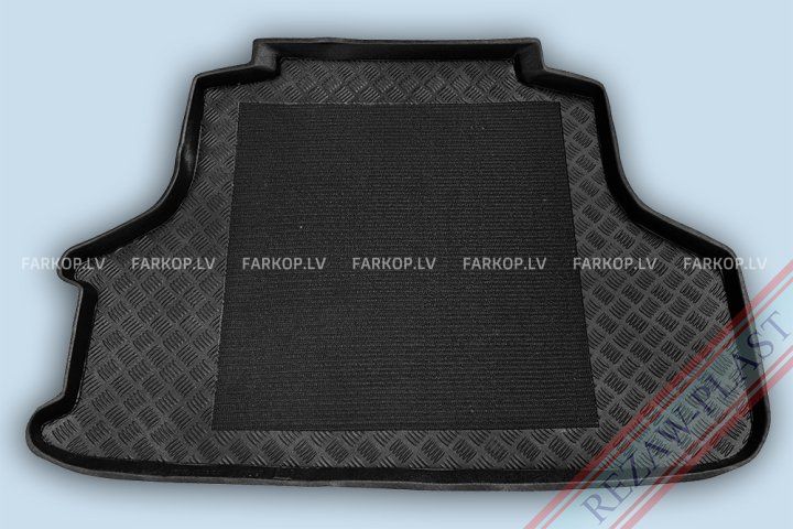 Trunk mats  MITSUBISHI CARISMA