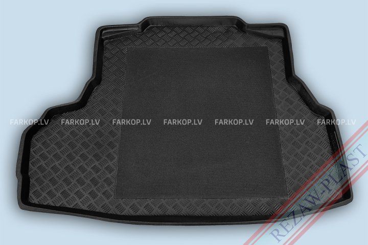 Trunk mats  CHEVROLET EVANDA