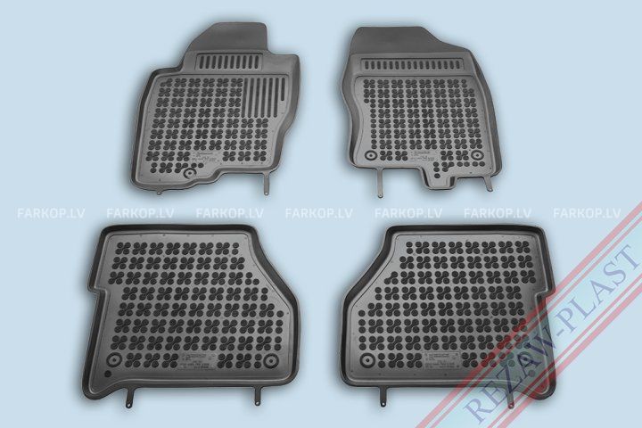 Rubber car mats  NISSAN NAVARA